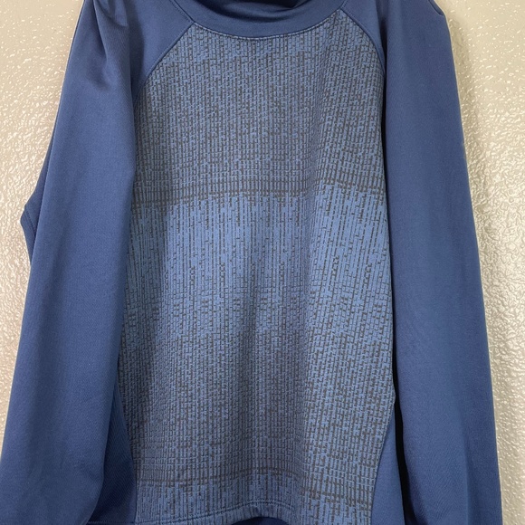 UNDER ARMOUR Cropped Sweatshirt - Picture 1 of 4